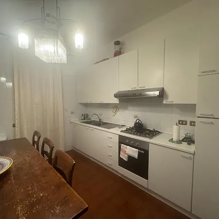 Casa Bianca Con Giardino A Di Formigine アパート *