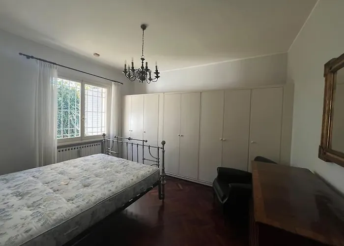 Casa Bianca Con Giardino A Di Formigine 아파트 *